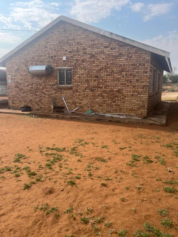 3 Bedroom Property for Sale in Mmabatho 14 North West